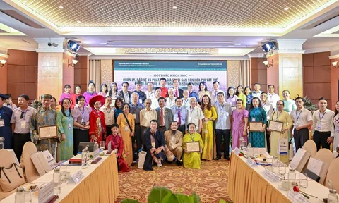 Nguồn gốc, diễn trình nghi lễ và giá trị lịch sử - văn hóa - tâm linh của tín ngưỡng thờ Mẫu Tam phủ, Tứ phủ của người Việt.
