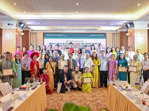 Nguồn gốc, diễn trình nghi lễ và giá trị lịch sử - văn hóa - tâm linh của tín ngưỡng thờ Mẫu Tam phủ, Tứ phủ của người Việt.