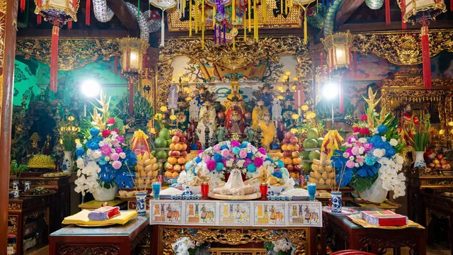 Khánh tiệc Quan Lớn Tuần Tranh tại đền Rừng: Nơi văn hóa tín ngưỡng giao hòa cùng đời sống đương đại