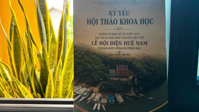 Giữ hồn di sản từ bên trong: góc nhìn của nghệ nhân và cộng đồng thực hành về bảo tồn tín ngưỡng thờ Mẫu Tam phủ, Tứ phủ