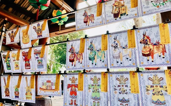 Ký sự tại Đền Rừng:  Cuộc cách mạng trong hầu đồng